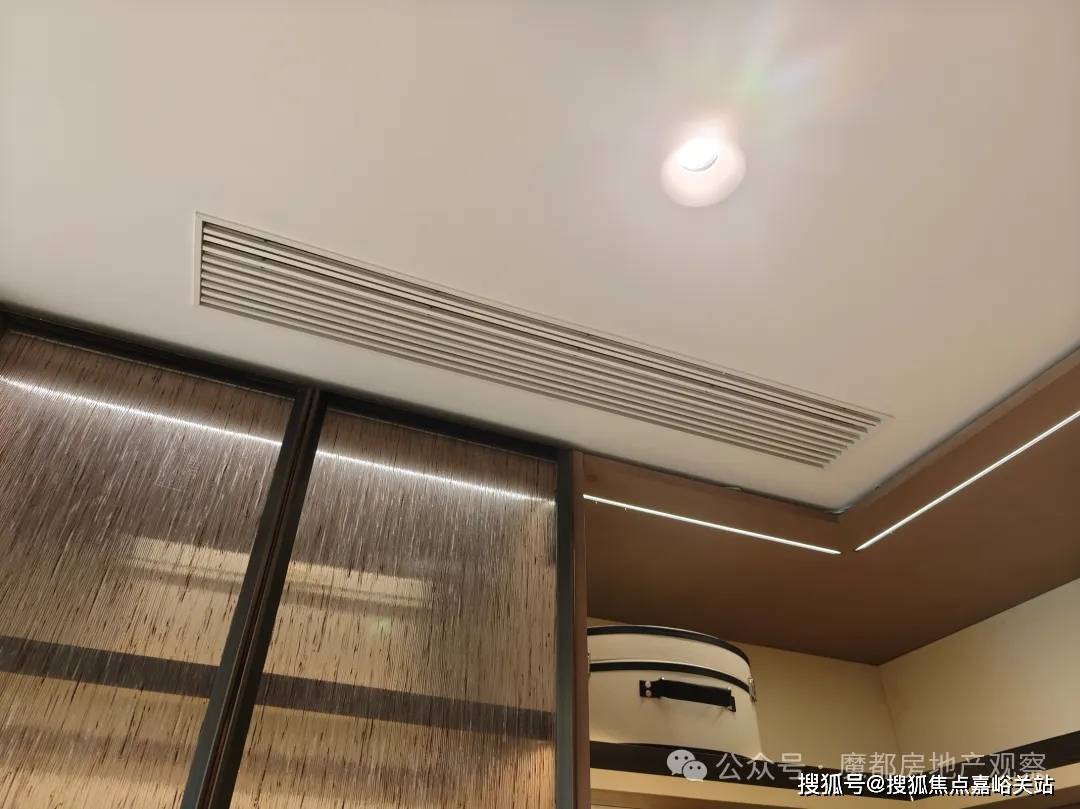 中粮北外滩壹号官方售楼处电话→中粮北外滩壹号售楼中心电话→中粮北外滩壹号楼盘百科→楼盘网站→楼盘测评→售楼中心电话→楼盘百科→电话→楼盘详情(图2)